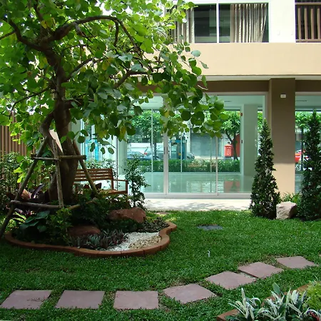 Bangkok Living
