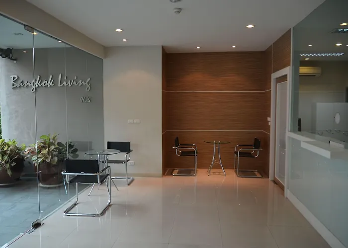 Living Aparthotel 3*