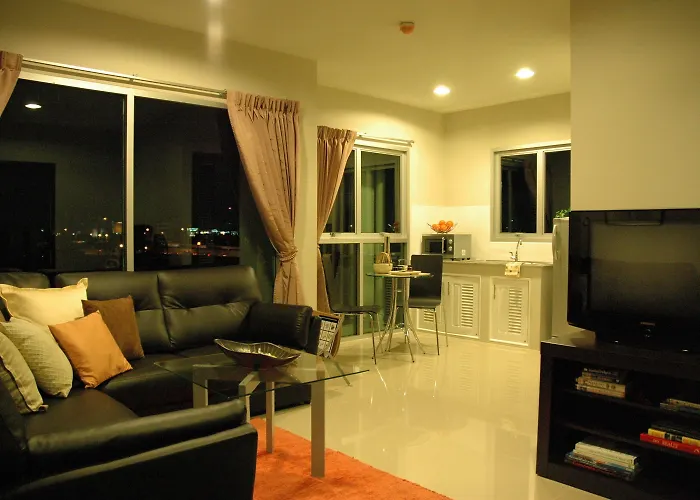 Living Aparthotel