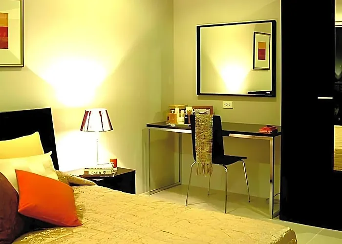 Aparthotel Living 3*