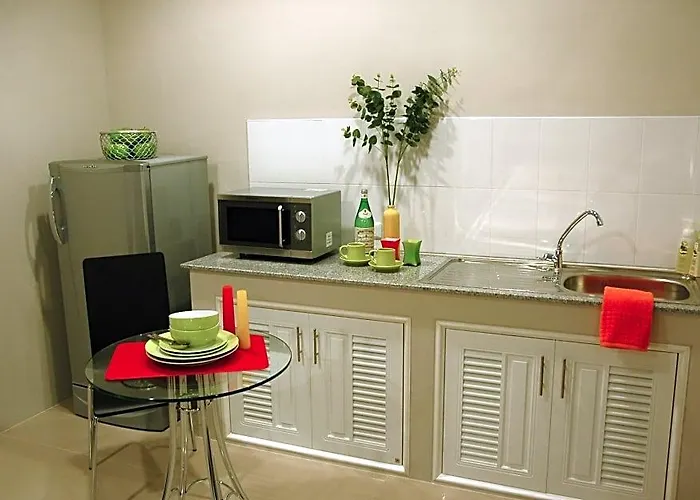 Living Aparthotel